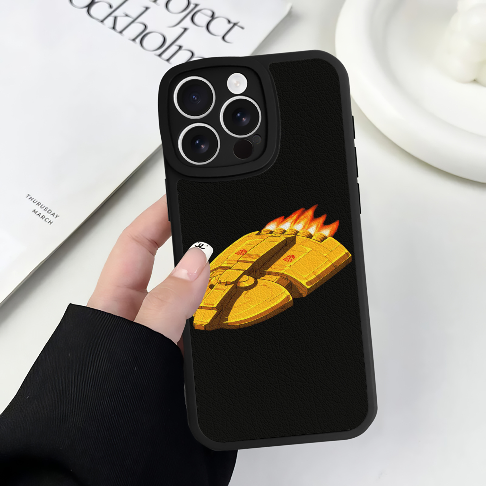 （画像用）  【iPhone 16シリーズ対応】シリコンスマホケース（レザー調） 材質：シリコン
